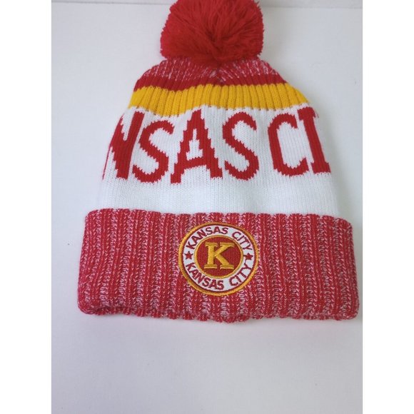 Kansas City Red yellow White Winter Hat Pom style Puff Ball Top Sz Small NWT - Picture 2 of 5